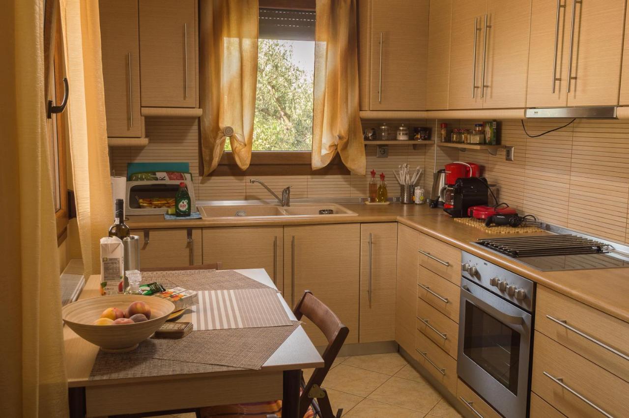 Family Resort In Неа-Врасна Экстерьер фото